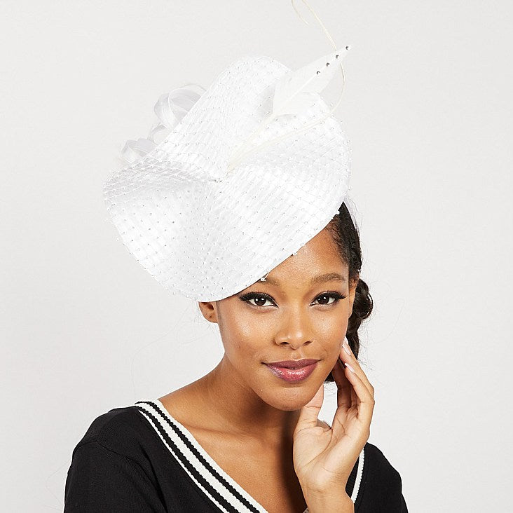 Derby Curved Fascinator