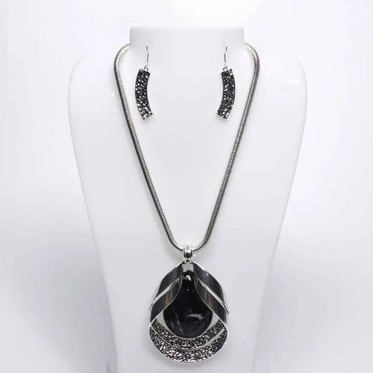 Rare Silver Black Stone Set